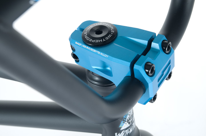 WETHEPEOPLE 2010 PRO ZODIAC