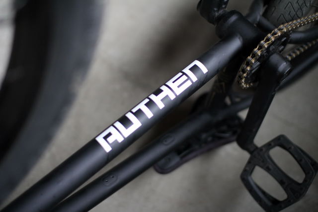 画像: AUTHEN LOGO STICKER 