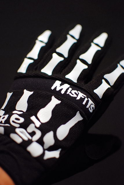 画像: GRENADE×MISFITS GLOVE