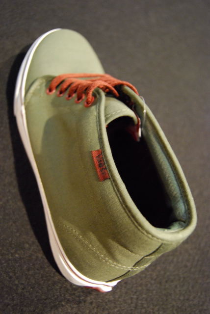 画像: VANS (バンズ) CHUKKA BOOT