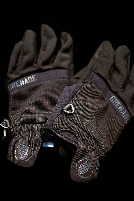 画像: GRENADE GLOVE 「Murdered Out」